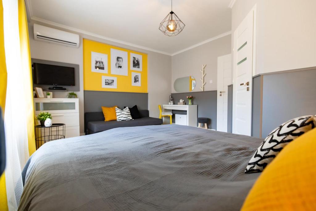 Lilla Vendeghaz Hotel Мисколк Екстериор снимка